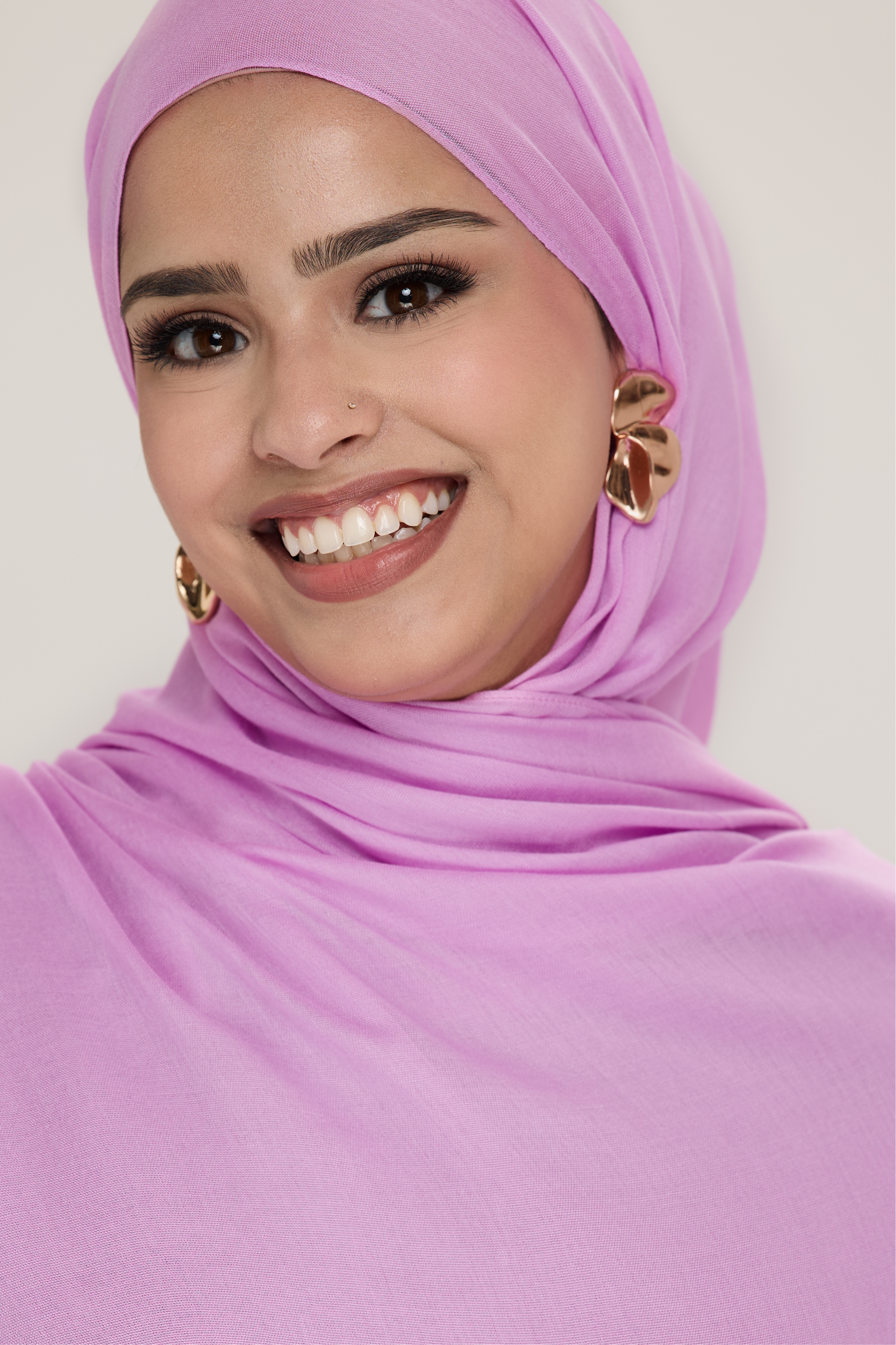 Lite Modal Hijab - Orchid Bloom - Honey Hijabs, - Luxury Haute Hijabs, Honey Hijabs - Honey Hijabs