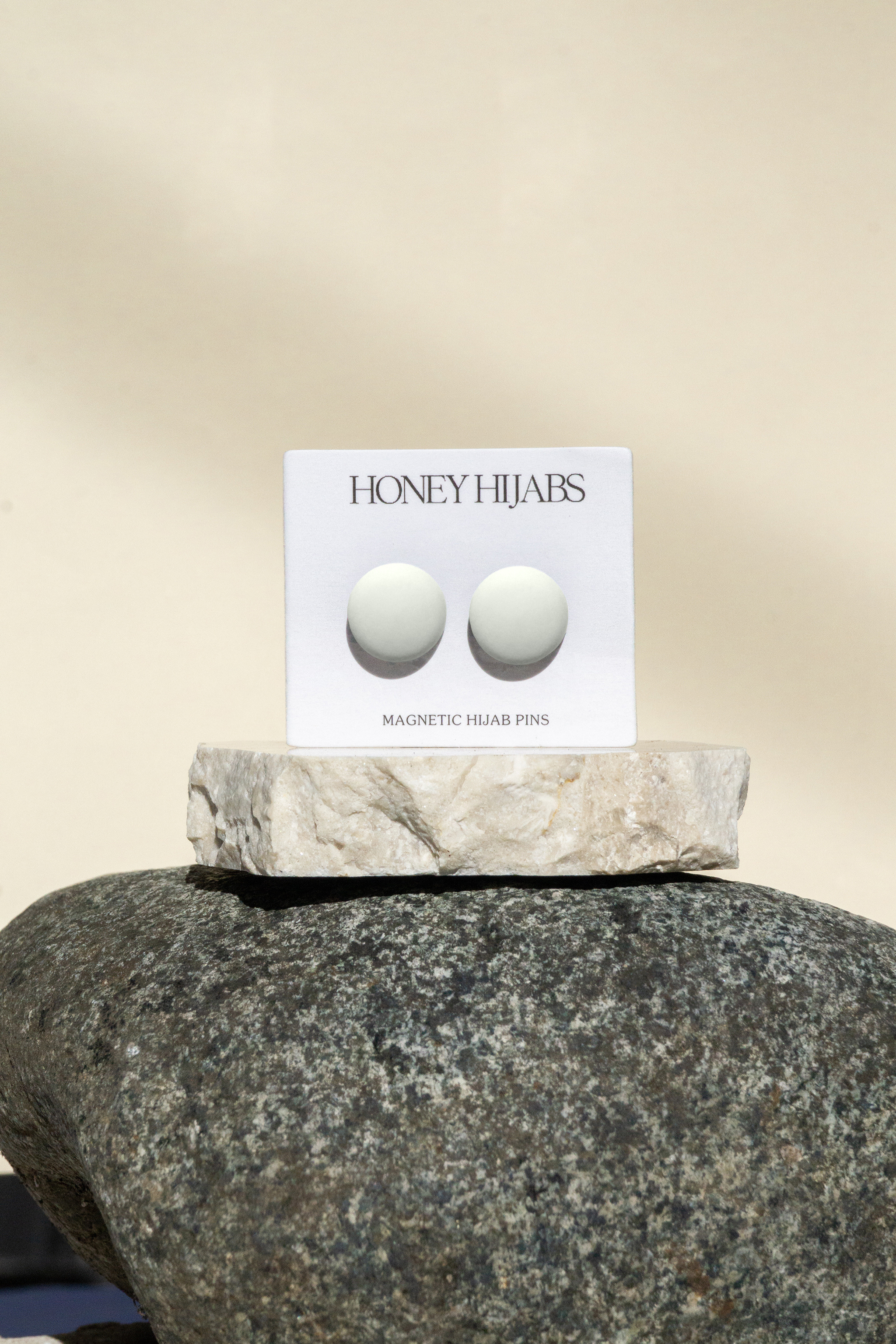 Hijab Magnet Set - Vanilla Ice