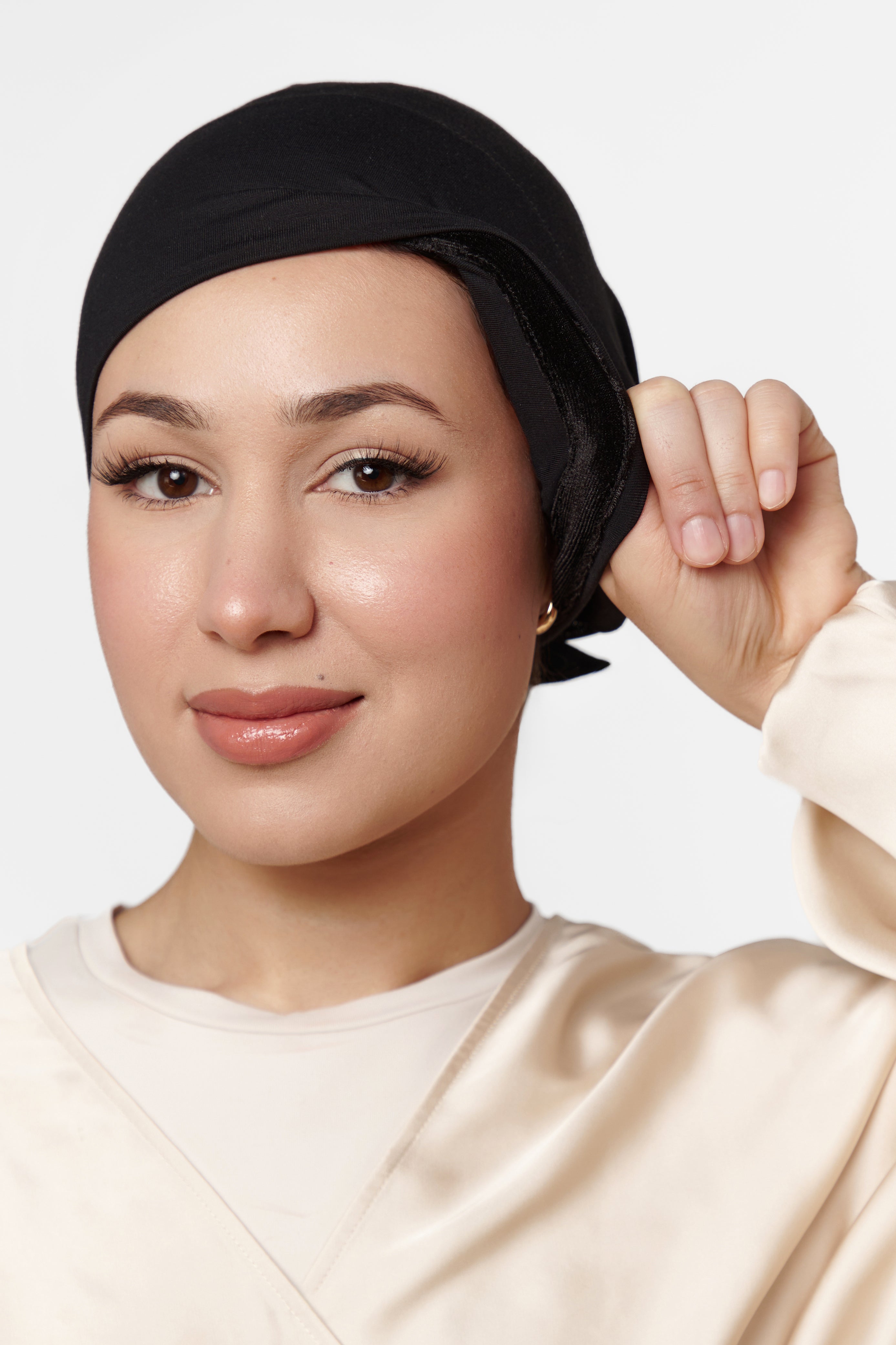 Velvet Grip Underscarf - Licorice