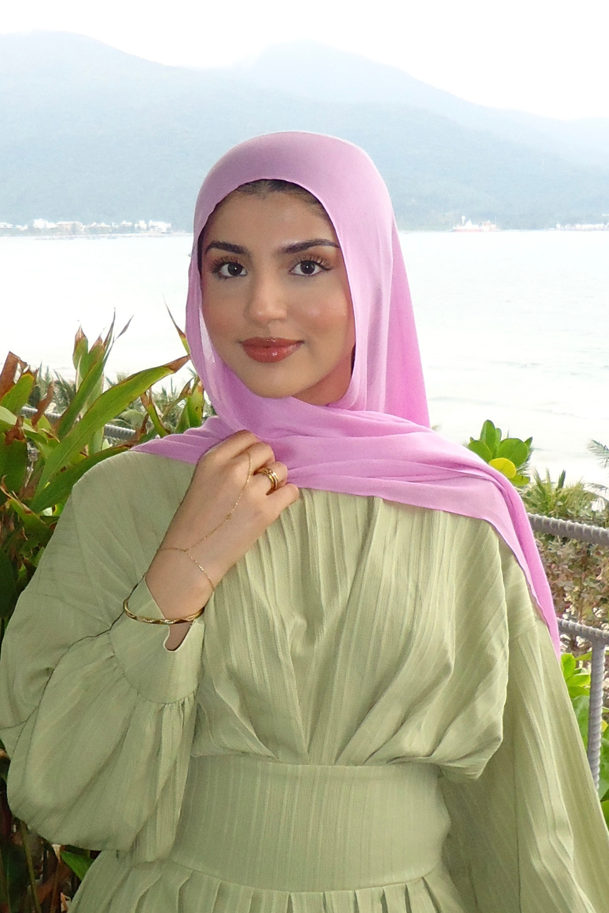Lite Modal Hijab - Orchid Bloom - Honey Hijabs, - Luxury Haute Hijabs, Honey Hijabs - Honey Hijabs