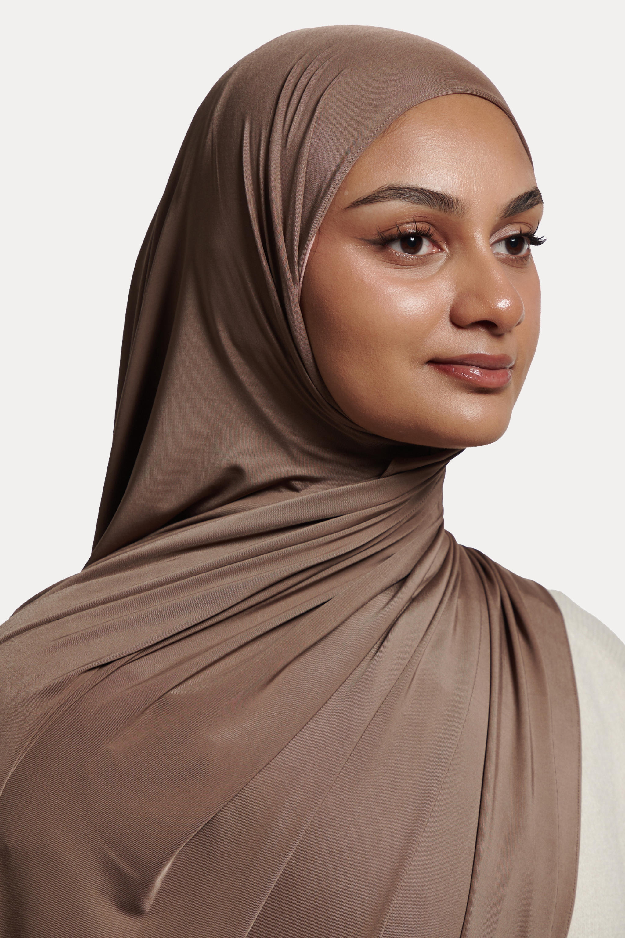 Glossy Jersey Hijab- Mushroom Truffle