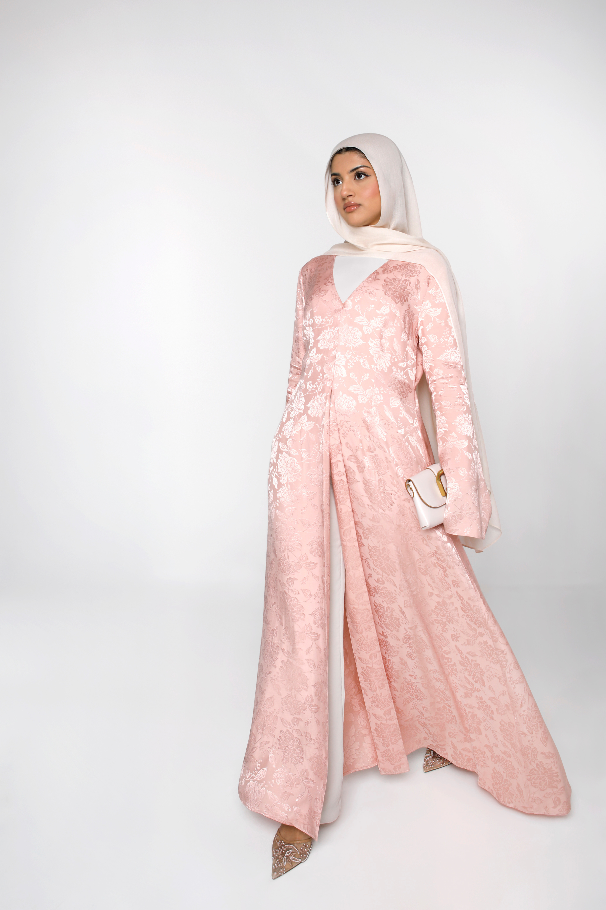 Zahra Open Abaya - Petal Pink - Honey Hijabs,   - Luxury Haute Hijabs, Honey Hijabs - Honey Hijabs 