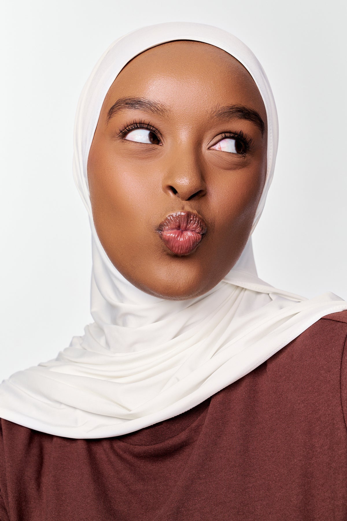 Glossy Jersey Hijab- Soft White - Honey Hijabs,   - Luxury Haute Hijabs, Honey Hijabs - Honey Hijabs 
