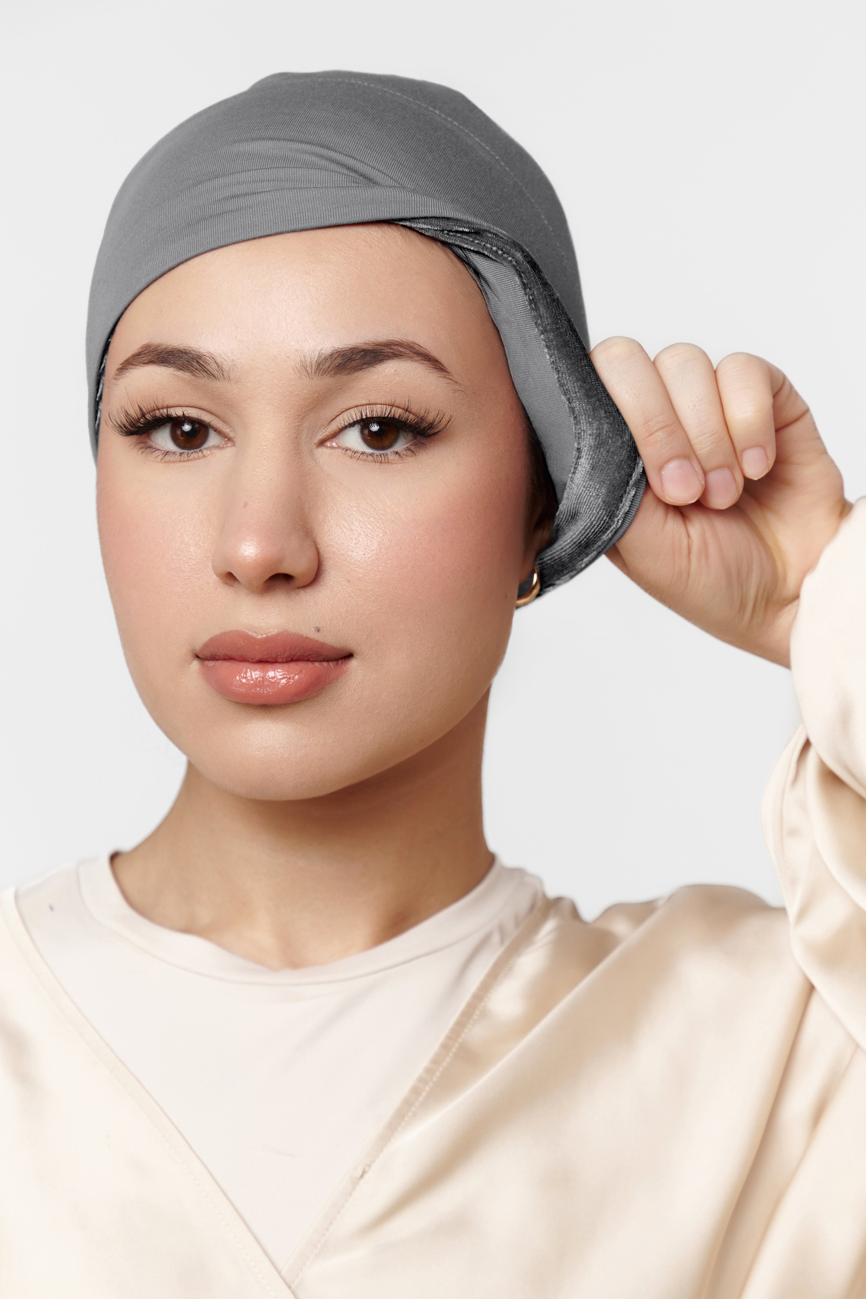 Velvet Grip Underscarf  - Charcoal Gray - Honey Hijabs,   - Luxury Haute Hijabs, Honey Hijabs - Honey Hijabs 