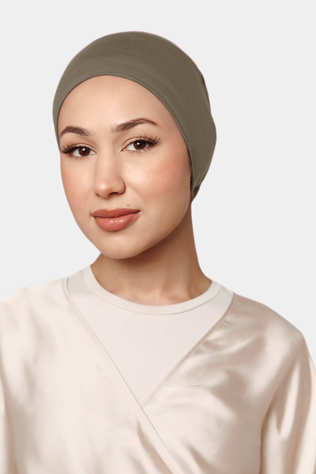 Velvet Grip Underscarf  - Olive Queen