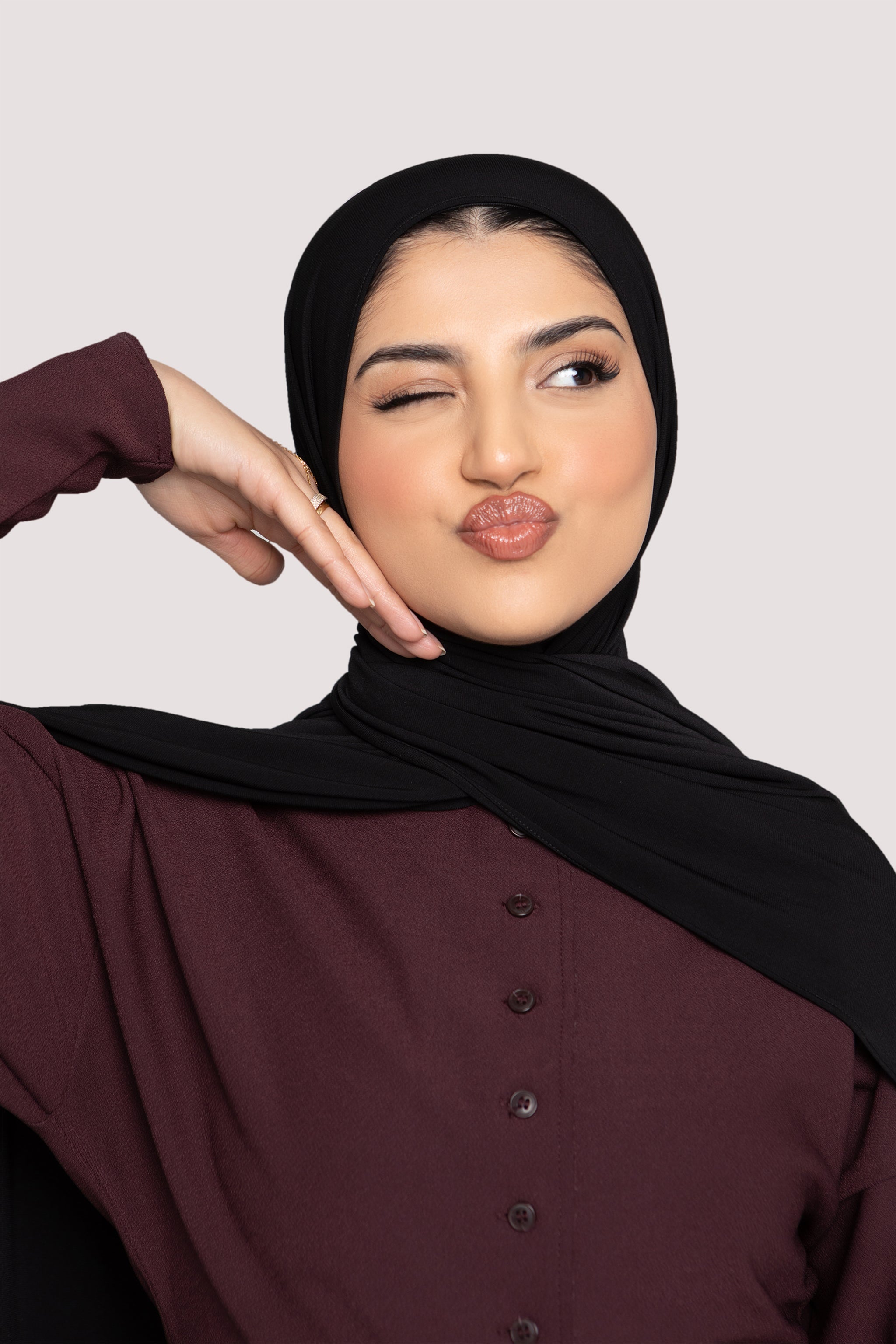 Fluid Jersey Hijab- Black - Honey Hijabs,   - Luxury Haute Hijabs, Honey Hijabs - Honey Hijabs 